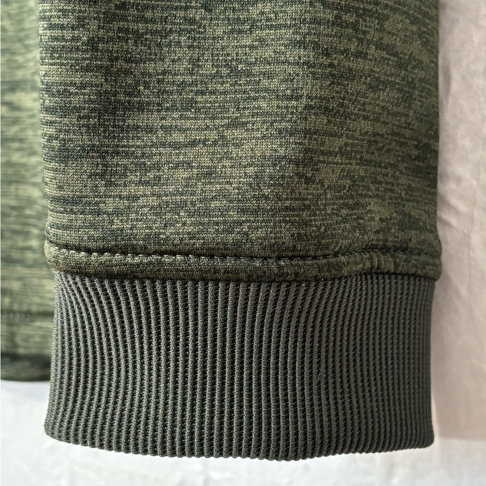 Under Armour Men’s Heathered Forest Green Cold Gear 1/4 Zip Fleece Pullover - L - Picture 6 of 9